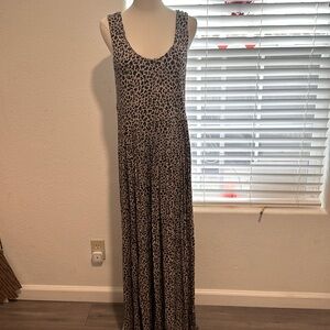 4/$25 Cheetah Print Maxi Dress Size Large